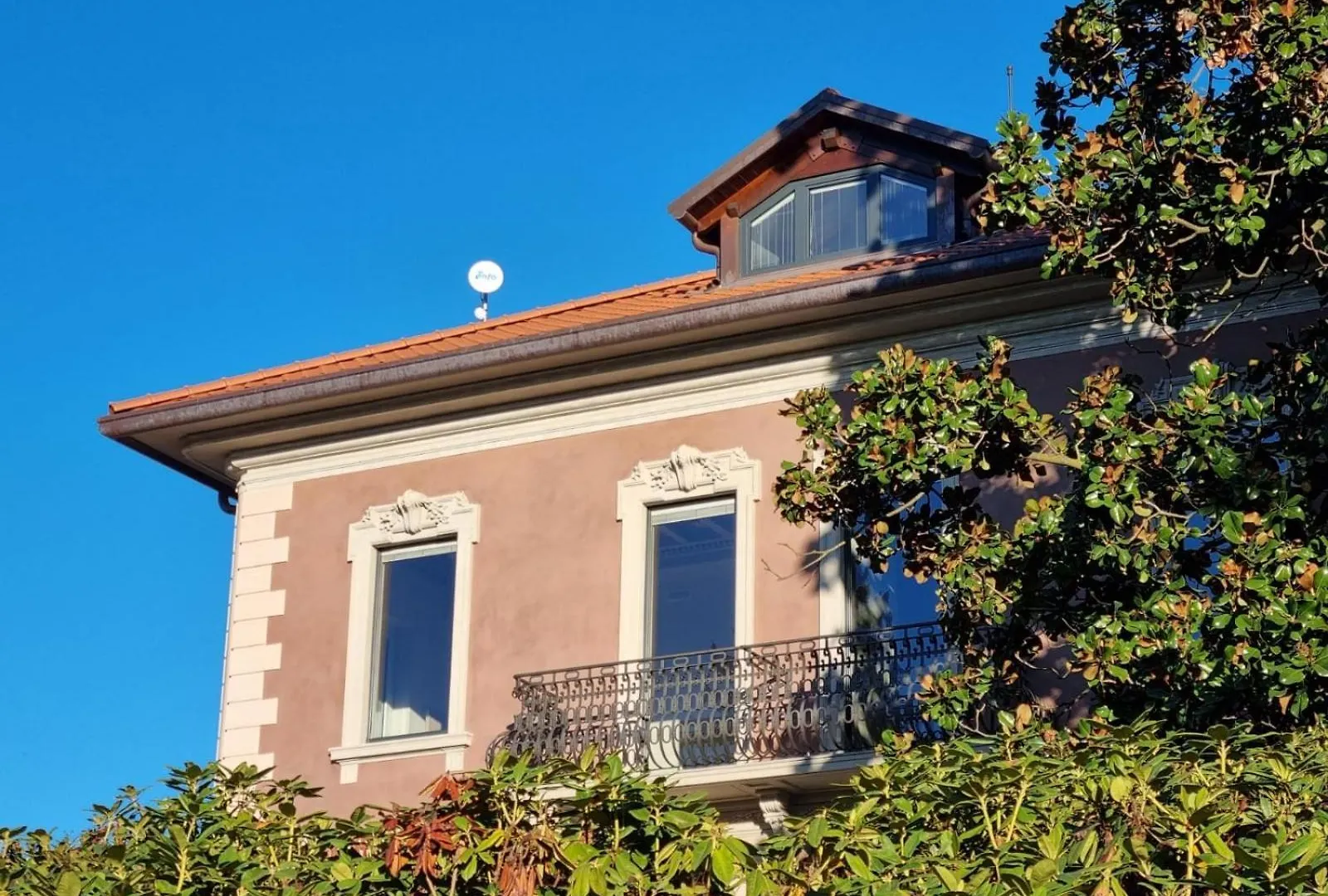Villa Hermann Somma Lombardo 0*,  Italy